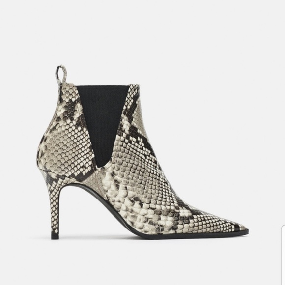 Zara Genuine Leather Snakeskin Ankle Boots SZ 8 - Picture 3 of 6